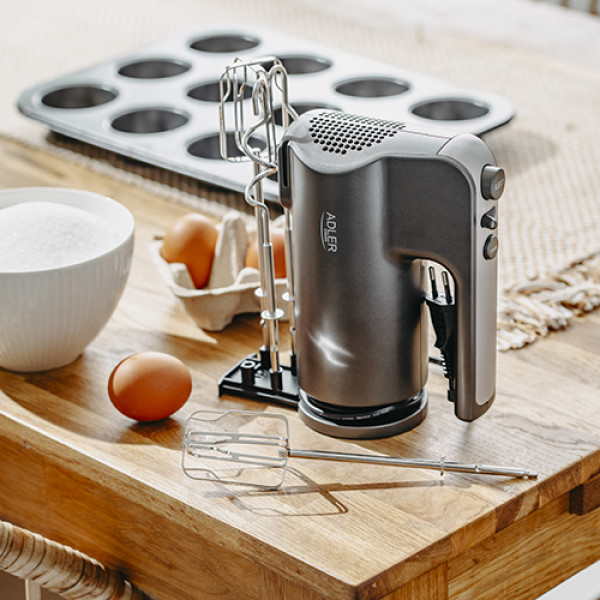ADLER HAND MIXER WITH A PULL-OUT TRAY FOR ACCESSORIES 550W BLACK