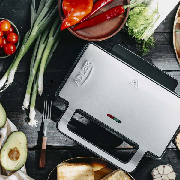 ADLER 2-IN-1 SANDWICH MAKER 1400W BLACK/SILVER